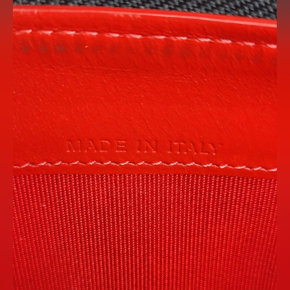 SOLD ❌Christian Louboutin Black Zippy Panettone Wallet - Picture 11 of 11